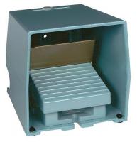 Переключатель педальный 1 шаг NC+NO SchE XPEM510