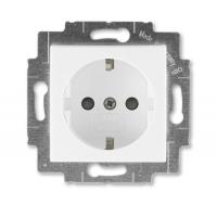 Розетка Levit с заземл. с защ. шторками 16А бел./бел. ABB 2CHH203457A6003