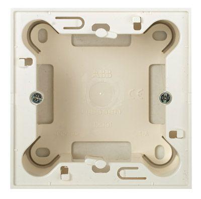 Цоколь для открытой установки на 1-2мод. без рамки Zenit бел. ABB 2CLA299100N1101