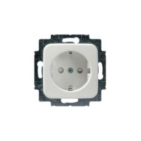 Розетка Schuko Jussi 16А 250В винт. клеммы с заземл. бел. ABB 2TKA000747G1